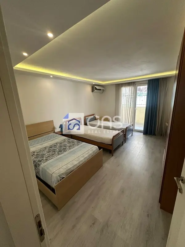 Apartament 2+1 me qera në Rruga Karl Gega, Tiranë, 120 m²