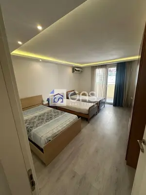 Appartamento 2+1 in affitto a Rruga Karl Gega, Tirana, 120 m². Foto 1 di 11