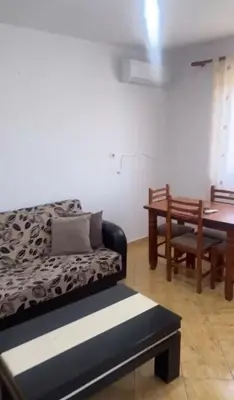 Appartamento 1+1 in affitto a Kinostudio, Tirana, 70 m². Foto 2 di 7