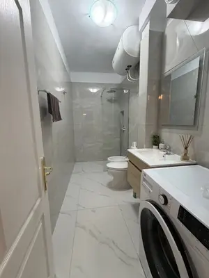 Apartment 2+1 for rent in Pazari i Ri, Tirana, 100 m². Photo 5 of 9