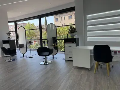 Office for rent in Xhamlliku, Tirana, 115 m². Photo 1 of 3
