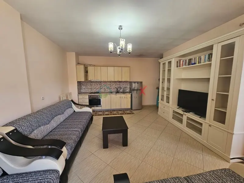 Apartament 1+1 me qera në Gjykata, Durrës, 65 m²