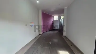 Studio for rent in Parlamenti, Tirana, 52 m². Photo 2 of 3