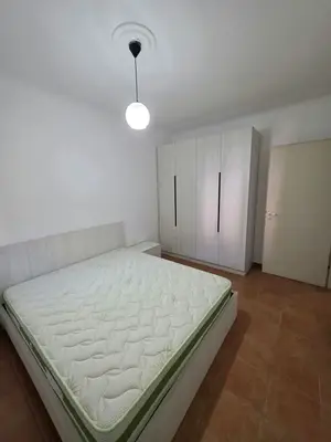 Appartamento 1+1 in affitto a Stadiumi Dinamo, Tirana, 55 m². Foto 8 di 8