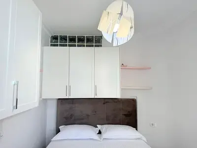 Apartament 2+1 me qera në Ish Ekspozita, Tiranë, 73 m². Foto 7 nga 11