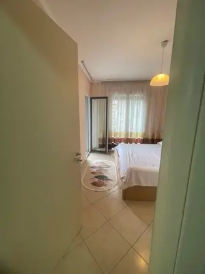 Apartament 1+1 me qera në Rruga Haxhi Hysen Dalliu, Tiranë, 68 m². Foto 2 nga 7