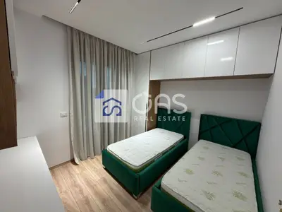 Appartamento 2+1 in affitto a Komuna e Parisit, Tirana, 100 m². Foto 6 di 7