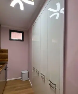 Apartament 3+1 me qera në Petro Nini Luarasi, Tiranë, 80 m². Foto 8 nga 9