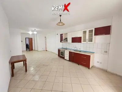 Apartment 2+1 for rent in Rruga Mujo Ulqinaku, Durrës, 120 m². Photo 3 of 9