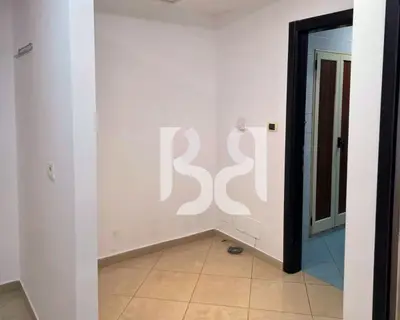 Ufficio in affitto a Kullat Binjake, Tirana, 94 m². Foto 4 di 12