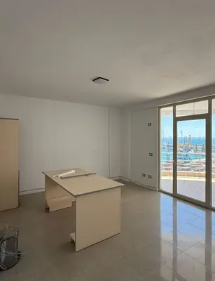 Apartament me qera në Rruga Egnatia, Durrës, 140 m². Foto 6 nga 8