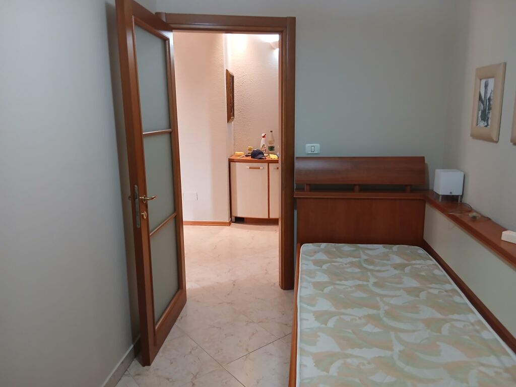 Apartment 2+1 for rent in Rruga e Kosovarëve, Tirana, 85 m². Photo 3 of 3