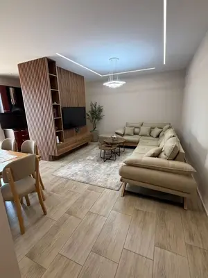 Apartament 2+1 me qera në Posta Shqiptare Durrës ZP Qendër - 2001, Durrës, 90 m². Foto 2 nga 7