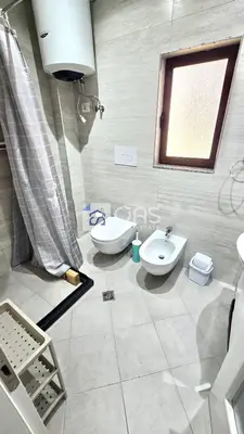 Appartamento 3+1 in affitto a Vilat Gjermane, Tirana, 140 m². Foto 8 di 8