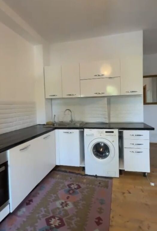 Appartamento 1+1 in affitto a Liqeni i Thatë, Tirana, 70 m². Foto 3 di 3