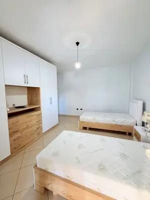 Apartament 2+1 me qera në Lagja nr.5, Durrës, 120 m². Foto 7 nga 9