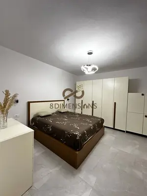Shtëpi private 2+1 me qera në Sheshi Skënderbej, Tiranë, 120 m². Foto 3 nga 8