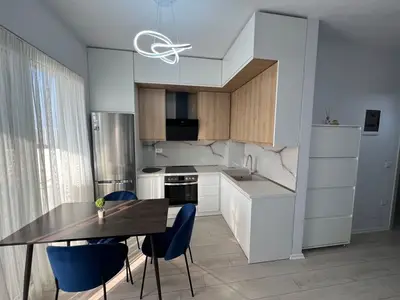 Apartment 1+1 for rent in Unaza e Re, Tirana, 65 m². Photo 2 of 4