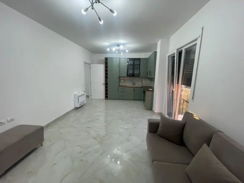 Appartamento 2+1 in affitto a Kamez, Kamza, 105 m²