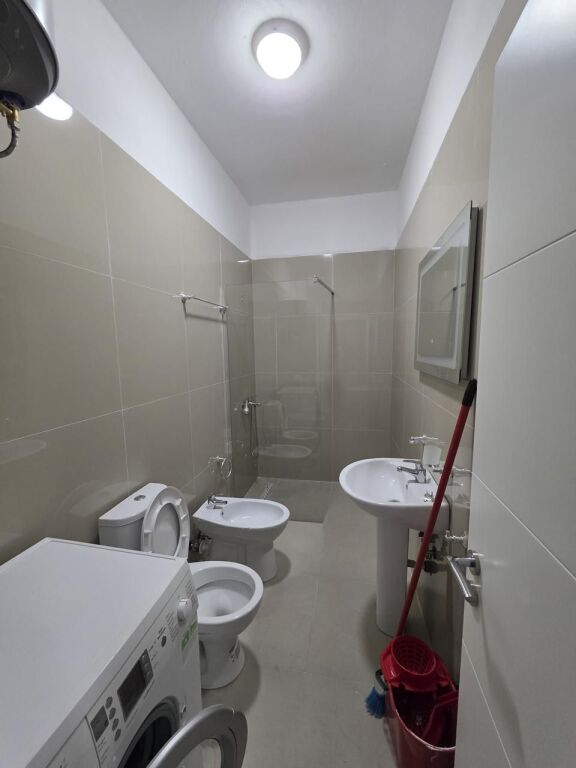 Appartamento 1+1 in affitto ad Astir, Tirana, 62 m². Foto 3 di 3