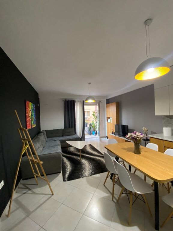 Appartamento 2+1 in affitto a Kodra e Diellit, Tirana, 100 m²