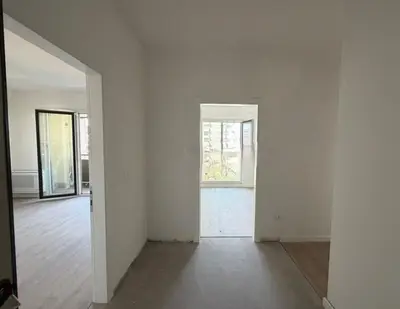 Ufficio in affitto a Pazari i Ri, Tirana, 107 m². Foto 3 di 3
