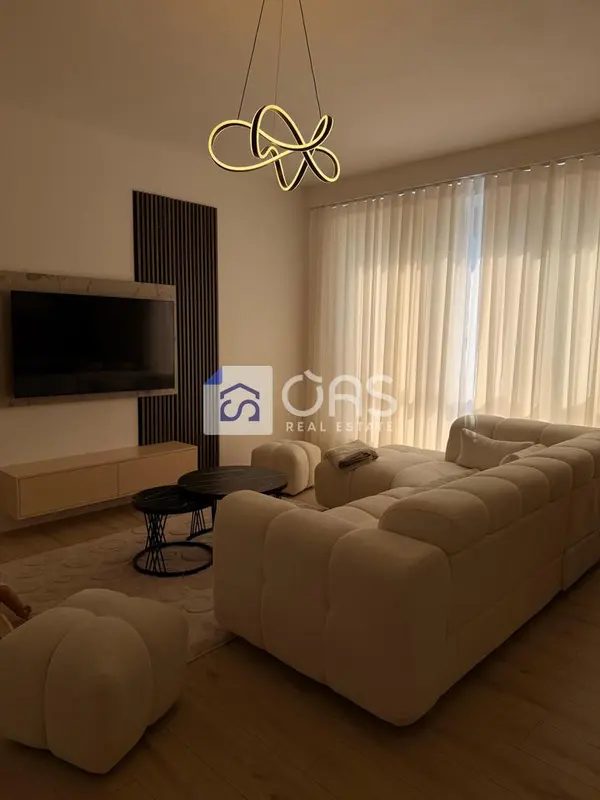 Appartamento 1+1 in affitto a Bulevardi i Ri, Tirana, 72 m²