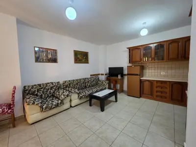 Appartamento 1+1 in affitto a Bulevardi Zogu I, Tirana, 70 m². Foto 5 di 11