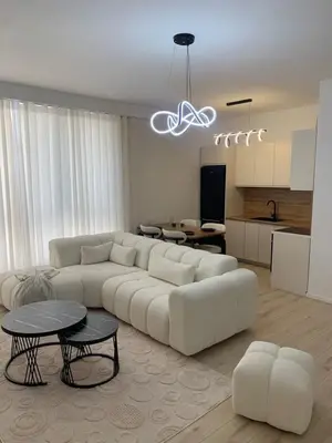 Apartament 1+1 me qera në Jordan Misja, Tiranë, 70 m². Foto 5 nga 8