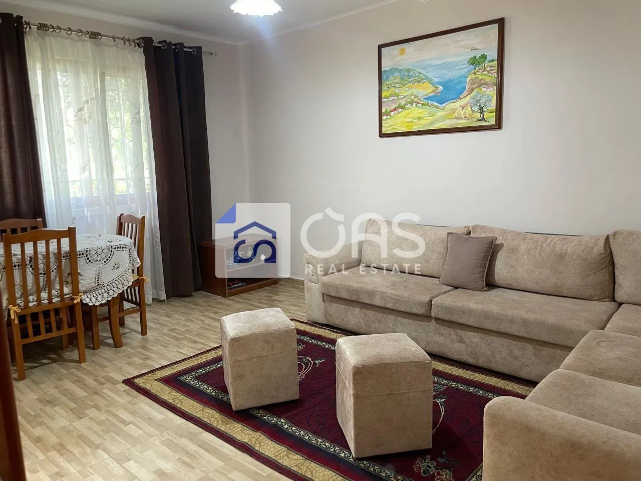 Apartament 1+1 me qera në Diplomat 2, Tiranë, 60 m². Foto 1 nga 5