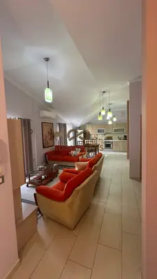Apartament 3+1 me qera në Rruga Prokop Mima, Tiranë, 144 m². Foto 1 nga 9