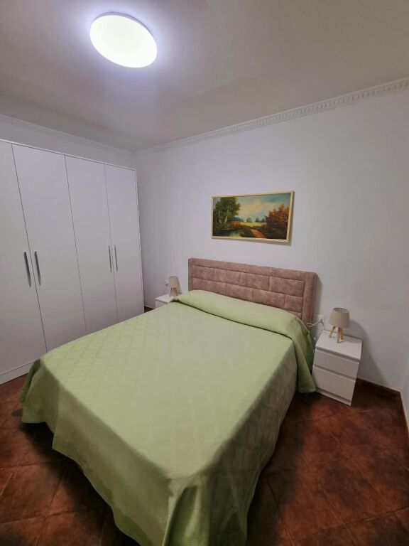 Appartamento 2+1 in affitto a Rruga e Elbasanit, Tirana, 100 m². Foto 2 di 3