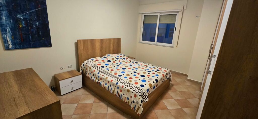Shtëpi private 2+1 me qera në Selitë, Tiranë, 90 m². Foto 3 nga 3