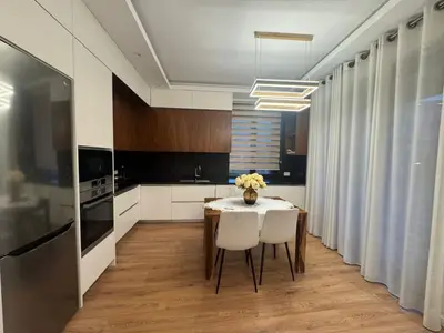 Apartament 2+1 me qera në Rruga e Elbasanit, Tiranë, 120 m². Foto 5 nga 11