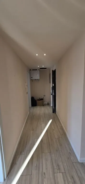 Office for rent in Rruga Mihal Duri, Tirana, 100 m². Photo 1 of 6
