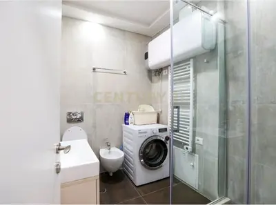 Apartament 2+1 me qera në Toptani, Tiranë, 117 m². Foto 7 nga 9