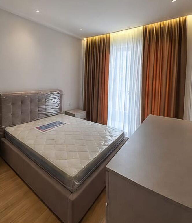 Apartament 1+1 me qera në Don Bosko, Tiranë, 70 m². Foto 2 nga 3