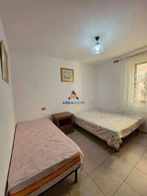 Appartamento 1+1 in affitto a Bulevardi Zogu I, Tirana, 54 m². Foto 5 di 6