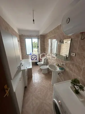 Appartamento 1+1 in affitto a Vasil Shanto, Tirana, 60 m². Foto 5 di 8