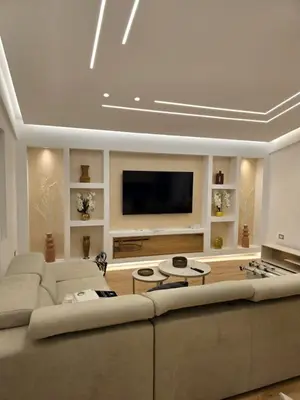 Casa indipendente in affitto a Petrelë, Tirana, 200 m². Foto 1 di 5