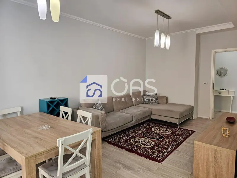 Appartamento 2+1 in affitto a Liqeni i Thatë, Tirana, 120 m²