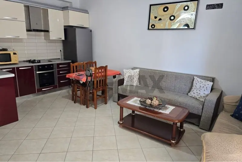 Appartamento 2+1 in affitto a Transballkanike, Valona, 120 m²