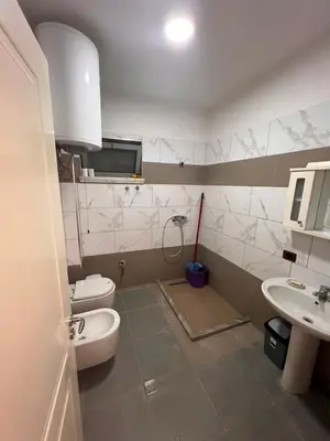 Apartament 3+1 me qera në Rruga Aleksander Goga, Durrës, 120 m². Foto 6 nga 9
