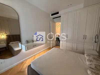 Apartament 1+1 me qera në Kompleksi Deliorgji, Tiranë, 70 m². Foto 3 nga 6