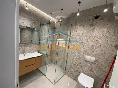 Office for rent in Shallvaret, Tirana, 210 m². Photo 9 of 9