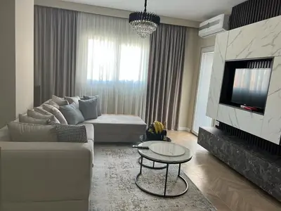 Appartamento 1+1 in affitto a Lagja 13, Durazzo, 75 m². Foto 3 di 7