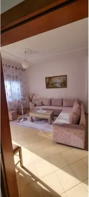 Villa 2+1 in affitto a Rruga Besa, Tirana, 80 m². Foto 2 di 6
