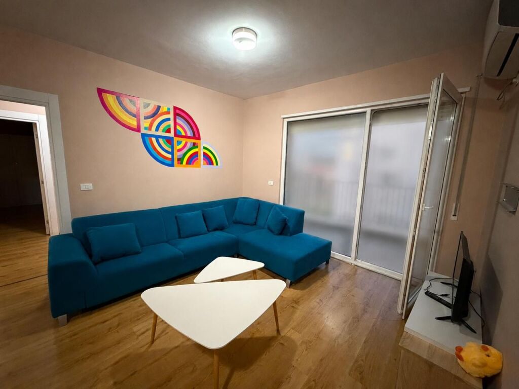 Appartamento 2+1 in affitto a Komuna e Parisit, Tirana, 90 m²