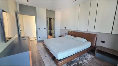 Apartament 2+1 me qera në Ambasador 3, Tiranë, 130 m². Foto 5 nga 11