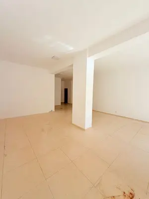 Ambient biznesi me qera në Poliklinika, Durrës, 92 m². Foto 2 nga 5